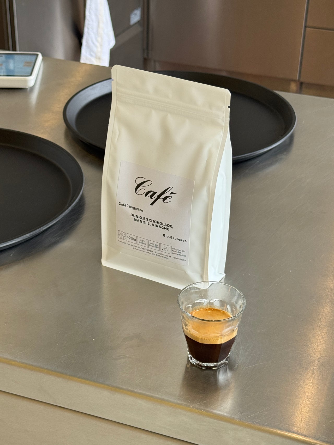 Café Tiergarten & NANO Coffee, House Blend, Espresso